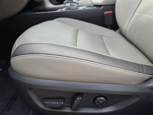 Certified 2024 INFINITI QX50 Luxe image 32