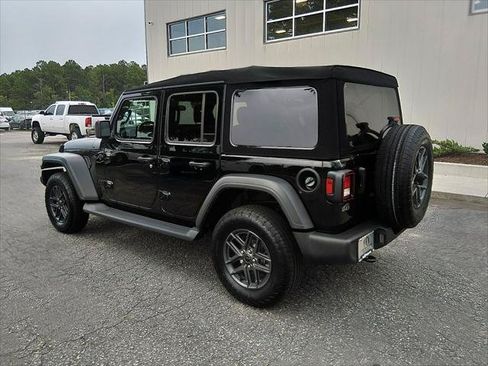 Certified 2025 Jeep Wrangler Unlimited Sport AWD/4WD image 5
