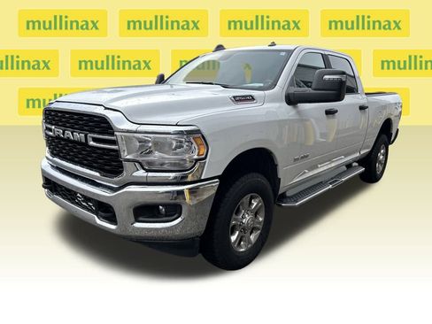 Used 2024 RAM 2500 Big Horn image 6