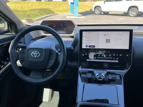 Used 2024 Toyota bZ4X AWD w/ Weather Package image 21