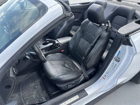 Used 2015 Ford Mustang GT Premium RWD image 13