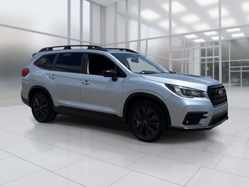 Used 2022 Subaru Ascent Onyx Edition AWD/4WD image 8