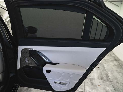 Used 2024 BMW i7 M70 w/ Executive Package image 15