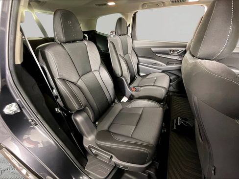 Used 2023 Subaru Ascent Premium w/ Convenience Package AWD/4WD image 23