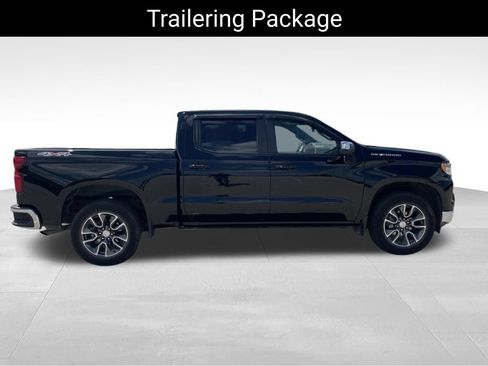 Used 2024 Chevrolet Silverado 1500 LT AWD/4WD image 9