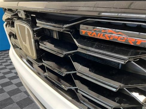 New 2025 Honda Pilot TrailSport image 12