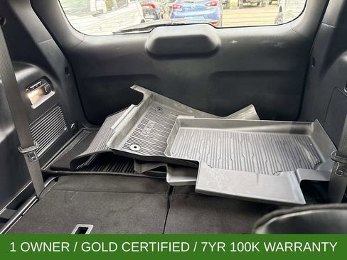 Used 2025 Ford Explorer ST w/ Sun And Sound Package AWD/4WD image 16