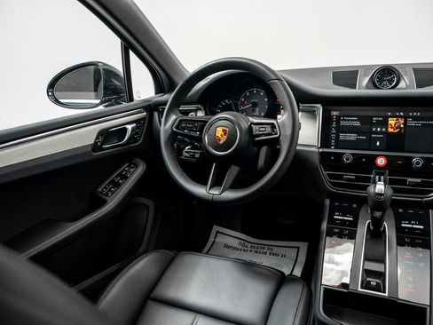 New 2026 Porsche Macan S image 24