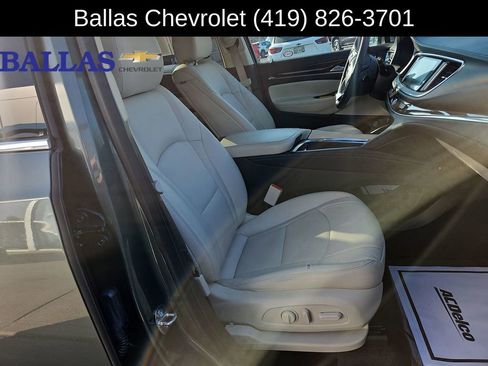 Certified 2023 Buick Enclave Essence AWD/4WD image 27