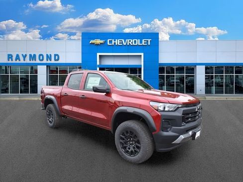 New 2026 Chevrolet Colorado Trail Boss AWD/4WD image 1
