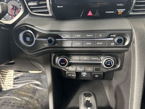 Used 2022 Hyundai Veloster N FWD image 9