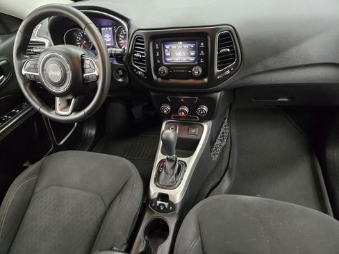 Used 2018 Jeep Compass Sport FWD image 13