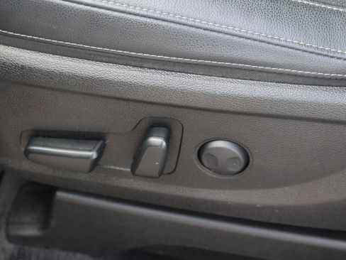 Certified 2022 Kia Telluride EX w/ EX Premium Package image 18