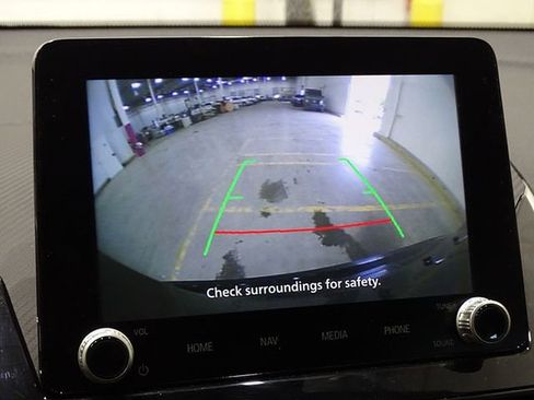 Used 2024 Mitsubishi Eclipse Cross SE image 10