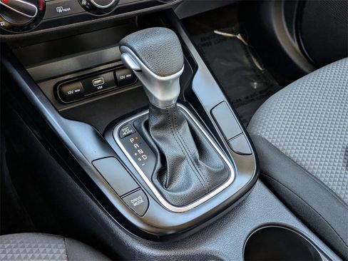 Used 2024 Kia Soul LX w/ Option Group 015 image 18