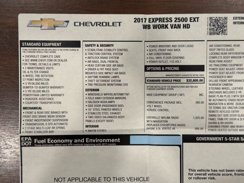 Used 2017 Chevrolet Express 2500 Extended RWD image 55