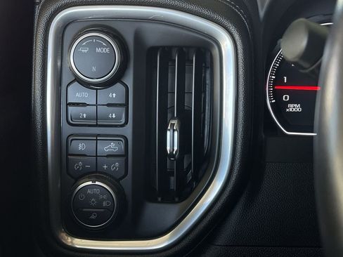 Used 2022 Chevrolet Silverado 2500 LTZ w/ LTZ Plus Package image 17