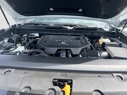 New 2026 INFINITI QX80 4WD w/ Sport Exterior Package image 27