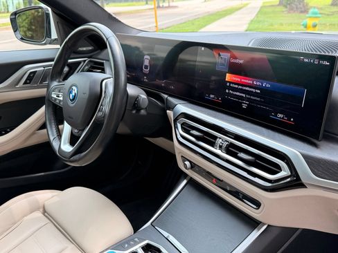 Used 2023 BMW i4 eDrive35 RWD image 22