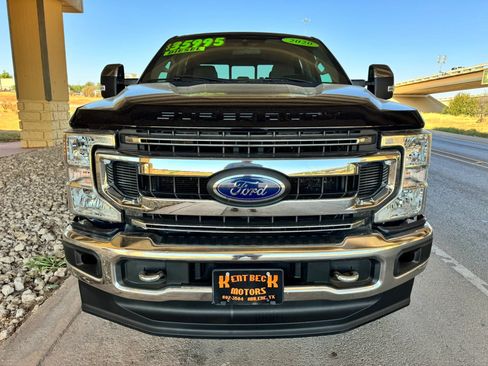 Used 2020 Ford F250 XLT w/ XLT Premium Package AWD/4WD image 8