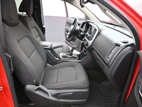 Used 2016 GMC Canyon SLE AWD/4WD image 19