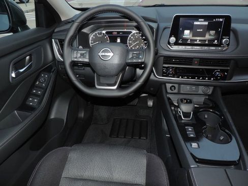 New 2026 Nissan Rogue SV w/ Cold Weather Package image 18