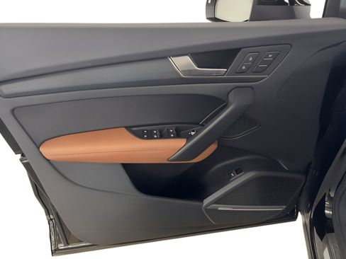 Used 2023 Audi Q5 2.0T Premium Plus w/ Premium Plus Package image 14