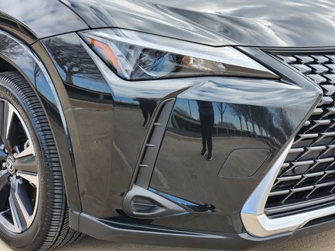 Certified 2025 Lexus UX 300h FWD image 6