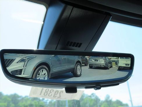 New 2026 Cadillac XT5 Premium Luxury w/ LPO, ONYX Package FWD image 20