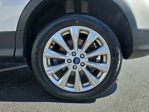 Used 2017 Ford Escape Titanium image 34