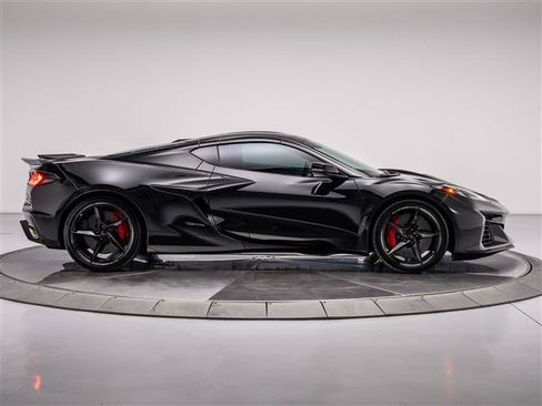 Used 2026 Chevrolet Corvette E-Ray AWD/4WD image 14