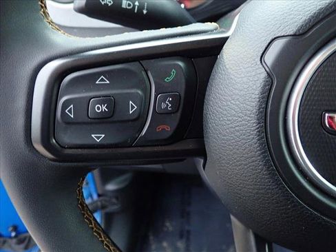 Used 2024 Jeep Wrangler Unlimited AWD/4WD image 13