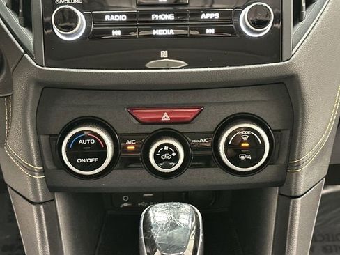 Used 2021 Subaru Crosstrek 2.5i Sport w/ Moonroof Package image 15