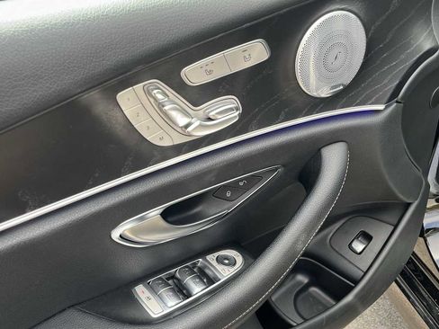 Certified 2019 Mercedes-Benz E 300 4MATIC image 29