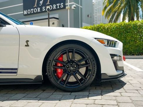 Used 2020 Ford Mustang Shelby GT500 w/ Technology Package RWD image 34