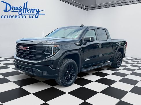 Used 2023 GMC Sierra 1500 Elevation w/ Elevation Premium Package AWD/4WD image 1