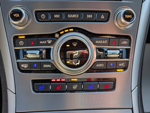 Used 2020 Lincoln MKZ Reserve w/ Elements Package image 19