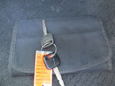 Used 2009 Pontiac Vibe image 48