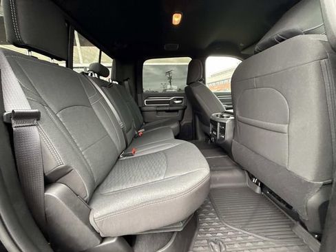 New 2026 RAM 2500 Big Horn AWD/4WD image 37