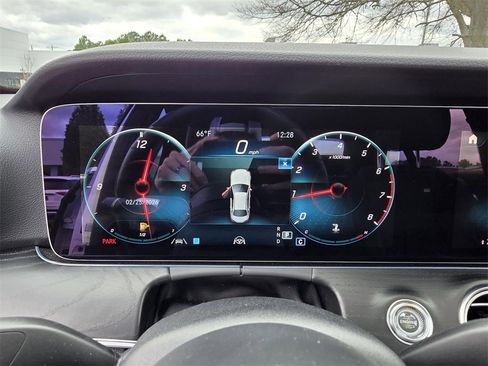 Certified 2023 Mercedes-Benz E 350 4MATIC Sedan image 15