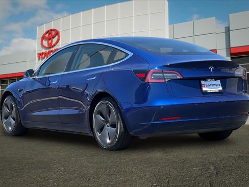 Used 2020 Tesla Model 3 Standard Range Plus RWD image 5