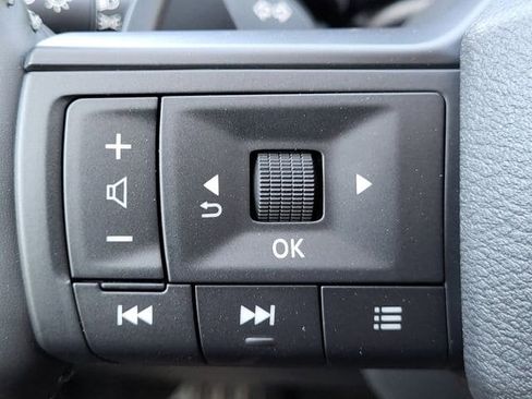 New 2026 Nissan Pathfinder SV AWD/4WD image 8