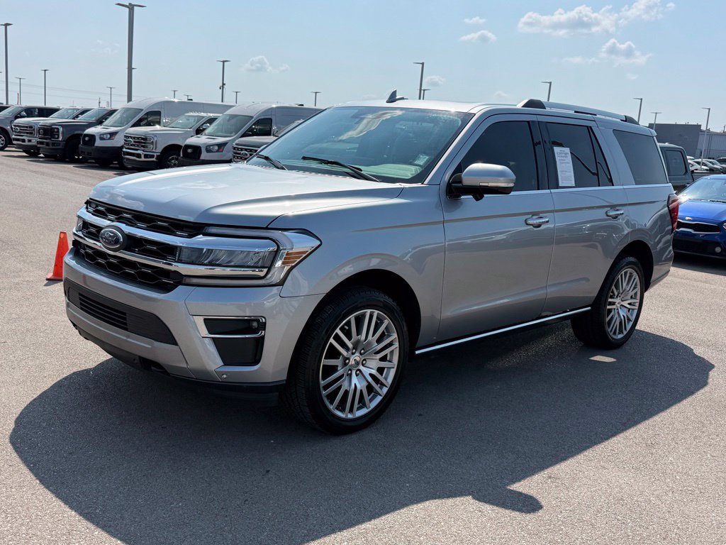Used 2023 Ford Expedition Limited AWD/4WD image 42