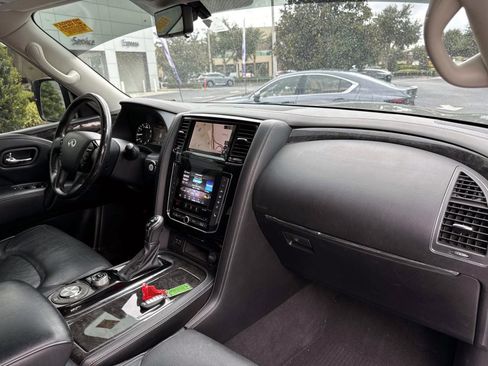 Used 2020 INFINITI QX80 Luxe w/ Proassist Package image 16