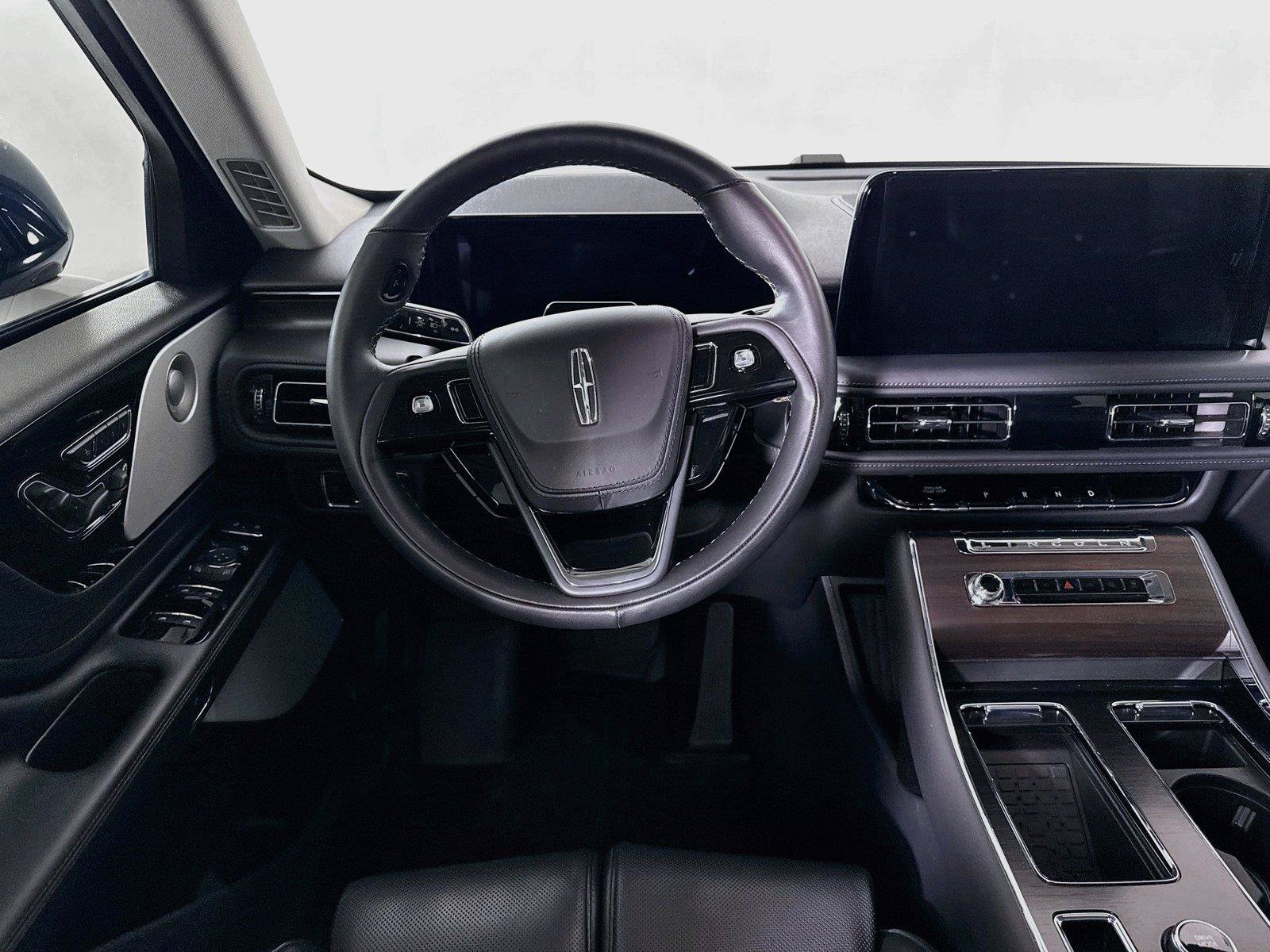 Used 2025 Lincoln Aviator Reserve w/ Equipment Group 201A AWD/4WD image 29