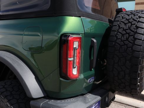 Certified 2023 Ford Bronco Badlands AWD/4WD image 18