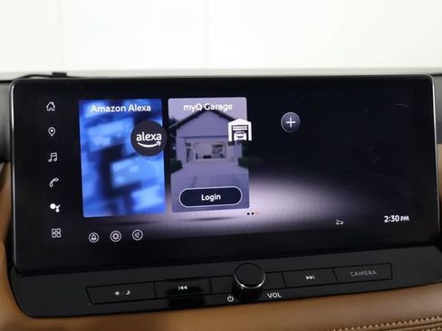 Used 2025 Nissan Rogue Platinum FWD image 31
