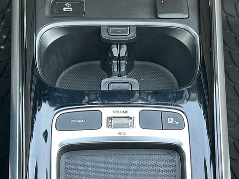Used 2026 Mercedes-Benz GLB 250 4MATIC image 31