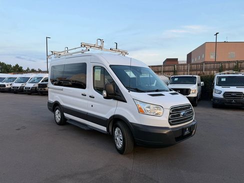 Used 2016 Ford Transit 150 XLT image 11