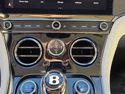 New 2025 Bentley Continental GT image 28